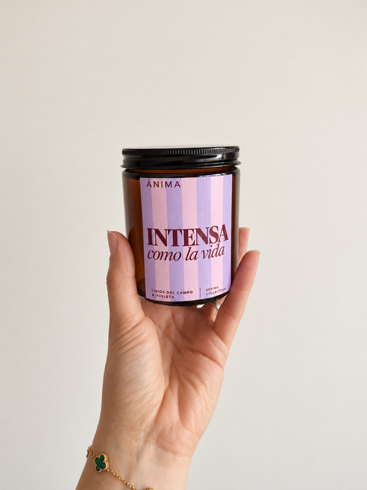Vela Intensa como la vida de mango y maracuyá, Spring Collection ÁNIMA